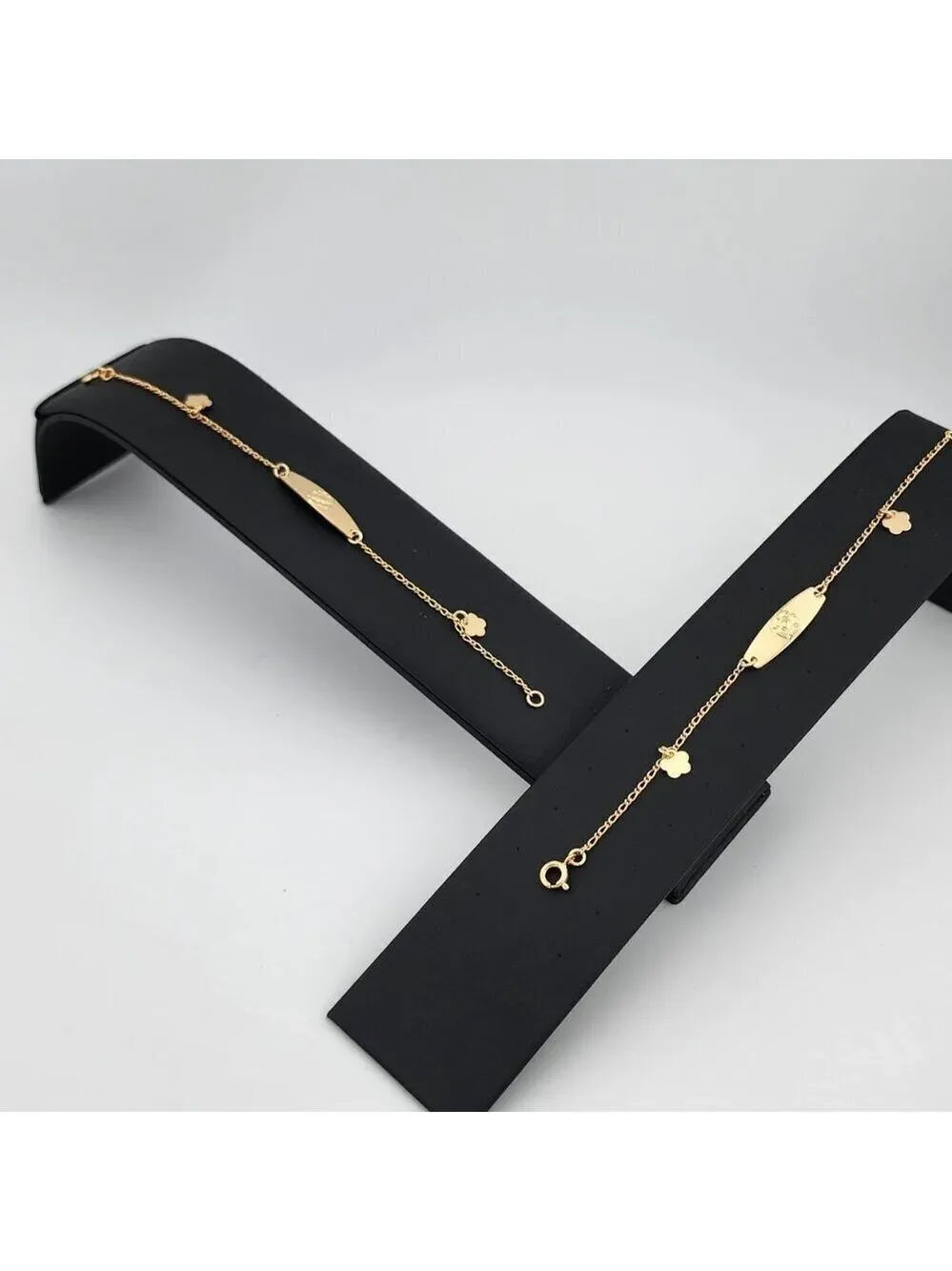 Brand New Brazilian 18k Gold Filled Flower Bracelet